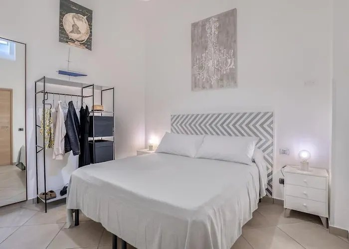 Sorrentovibes - Two Bedrooms In Center With Terrace * Σορέντο